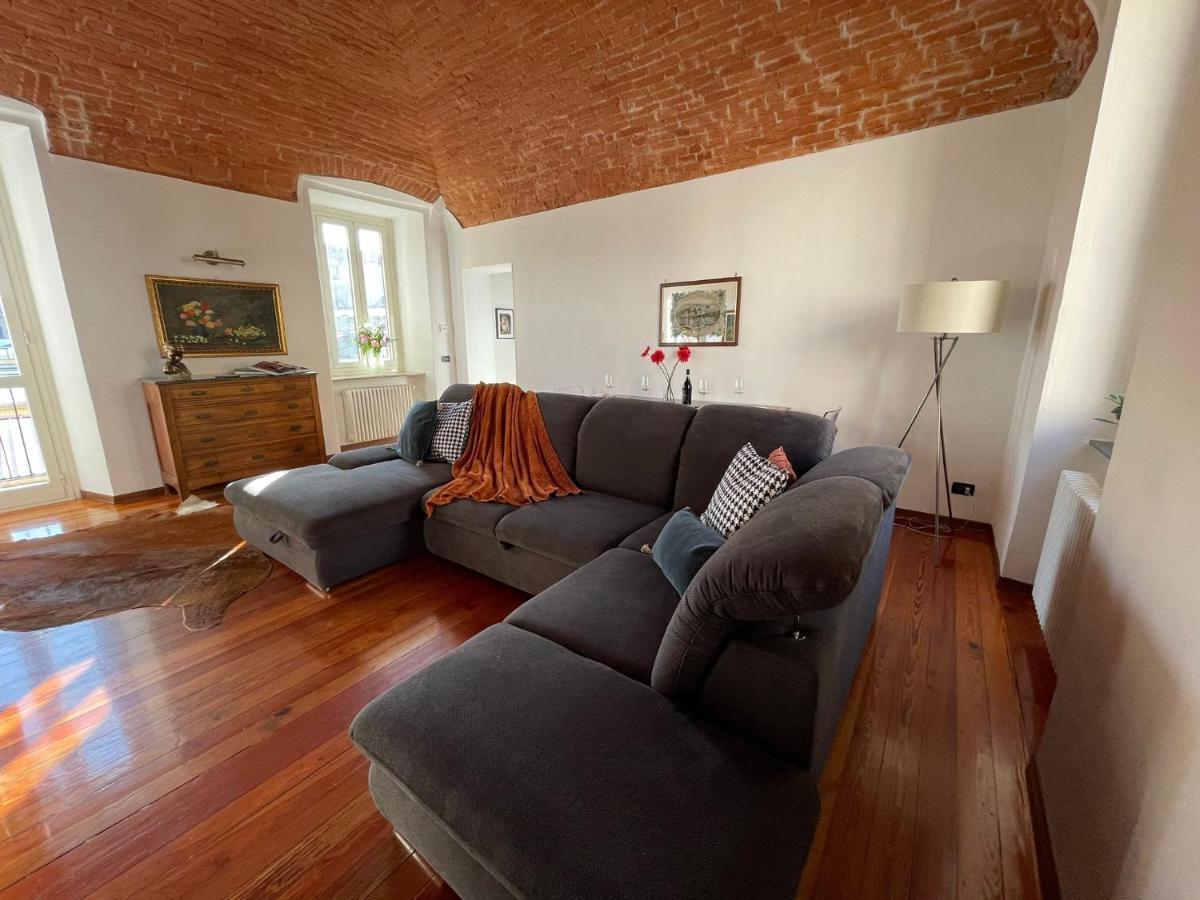 Large, Luxurious Family Apartment In Biella'S Historic Center Dış mekan fotoğraf