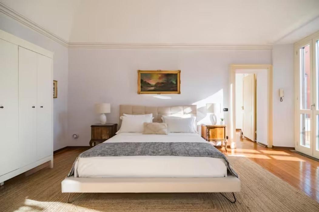 Large, Luxurious Family Apartment In Biella'S Historic Center Dış mekan fotoğraf