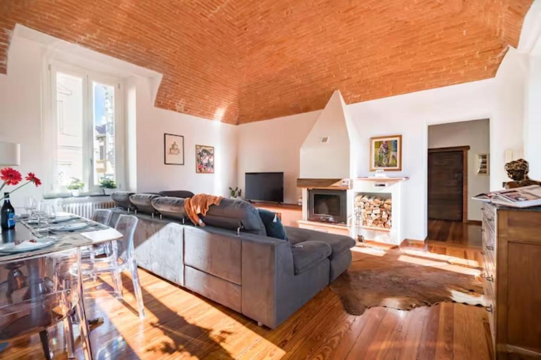 Large, Luxurious Family Apartment In Biella'S Historic Center Dış mekan fotoğraf