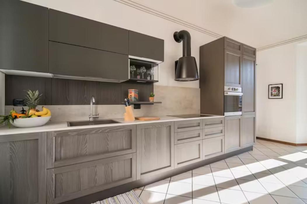 Large, Luxurious Family Apartment In Biella'S Historic Center Dış mekan fotoğraf